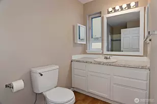 2117 N 107th St, Seattle, WA 98133 - Photo 19