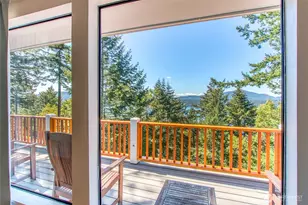 339 Highlands Dr, Orcas Island, WA 98245 - Photo 15