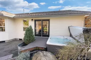 3202 McLeod Rd, Bellingham, WA 98225 - Photo 19