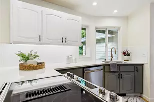 201 Rainier Ln, Port Ludlow, WA 98365 - Photo 11