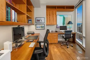 10700 NE 4th St, Bellevue, WA 98004 - Photo 21