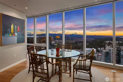 10700 NE 4th Street #3016, Bellevue, WA 98004 - Photo 9