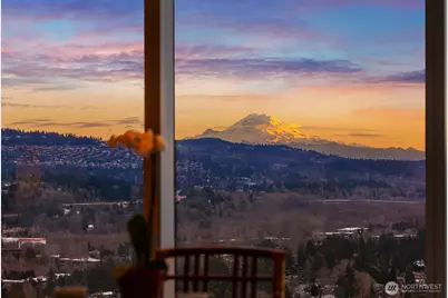 10700 NE 4th Street #3016, Bellevue, WA 98004 - Photo 9