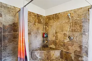 9509 237th St E, Graham, WA 98338 - Photo 17