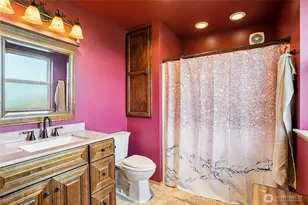 9509 237th St E, Graham, WA 98338 - Photo 23