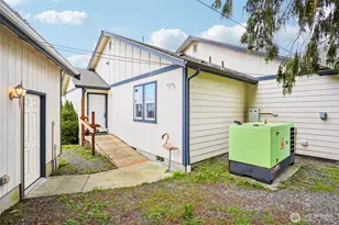 9509 237th St E, Graham, WA 98338 - Photo 39