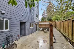 11401 Roosevelt Way NE, Seattle, WA 98125 - Photo 27