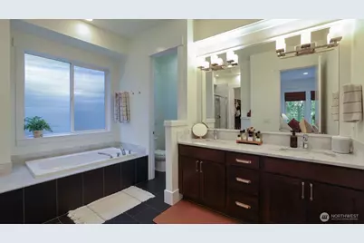 629 Field Place NE, Renton, WA 98059 - Photo 21