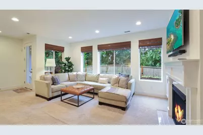 629 Field Place NE, Renton, WA 98059 - Photo 25