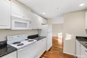 4421 249th SE, Issaquah, WA 98029 - Photo 7