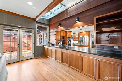 8902 Park Ridge Drive W, University Place, WA 98467 - Photo 15