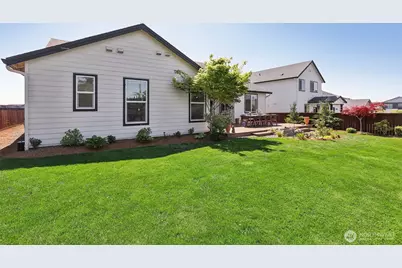 2031 E 9th Street, La Center, WA 98629 - Photo 39