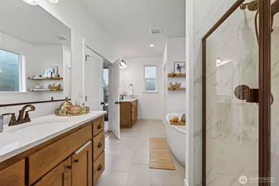 2031 E 9th Street, La Center, WA 98629 - Photo 27