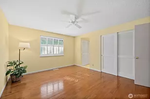 7861 NE University Point Circle NE, Bremerton, WA 98311 - Photo 15