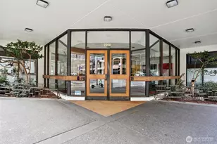 2201 3rd Ave, Seattle, WA 98121 - Photo 23