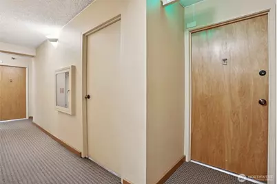 2201 3rd Avenue #1001, Seattle, WA 98121 - Photo 11