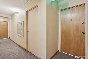 2201 3rd Ave, Seattle, WA 98121 - Photo 11