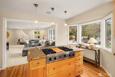 18605 NE 191st Street, Woodinville, WA 98077 - Photo 15