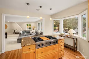 18605 NE 191st St, Woodinville, WA 98077 - Photo 15