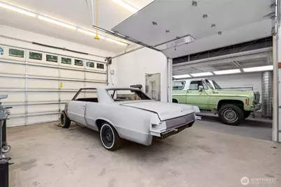 19915 SE Petrovitsky Road, Maple Valley, WA 98038 - Photo 35