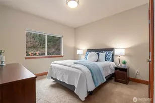 19915 SE Petrovitsky Rd, Maple Valley, WA 98038 - Photo 25