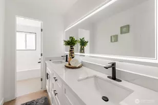 8305 Duncan Ave S, Seattle, WA 98118 - Photo 13