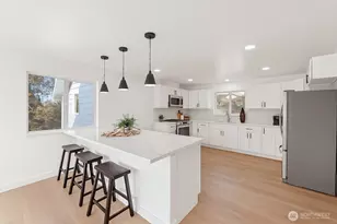 8305 Duncan Ave S, Seattle, WA 98118 - Photo 3