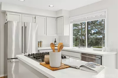 8309 127th Place SE, Newcastle, WA 98056 - Photo 11