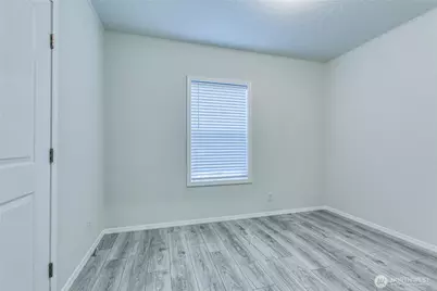 2400 Donovan Avenue #4, Bellingham, WA 98225 - Photo 11