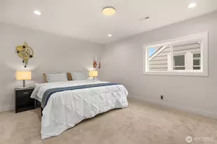 4326 NE 44th St, Seattle, WA 98105 - Photo 19