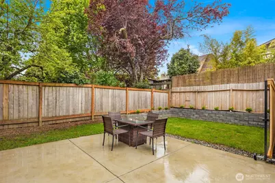 4326 NE 44th Street, Seattle, WA 98105 - Photo 33