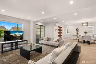 4326 NE 44th St, Seattle, WA 98105 - Photo 15