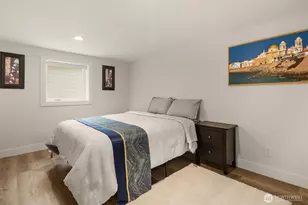 4326 NE 44th St, Seattle, WA 98105 - Photo 31