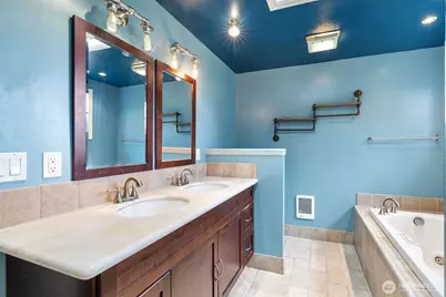 15548 9th Avenue NE, Shoreline, WA 98155 - Photo 19