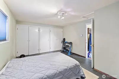 15548 9th Avenue NE, Shoreline, WA 98155 - Photo 17