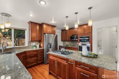 4510 66th Avenue W, University Place, WA 98466 - Photo 11