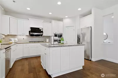 14024 163rd Place SE, Renton, WA 98059 - Photo 11