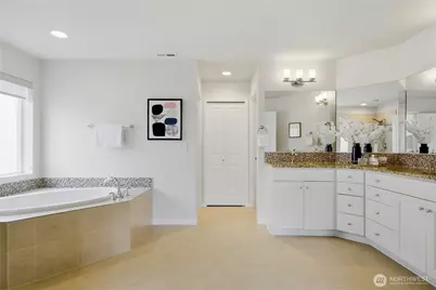 14024 163rd Place SE, Renton, WA 98059 - Photo 23