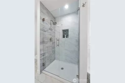 3575 E Grandview Avenue, Tacoma, WA 98404 - Photo 19