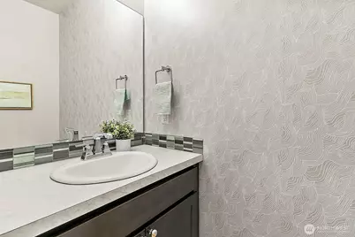 13832 Macadam Road S, Tukwila, WA 98168 - Photo 13