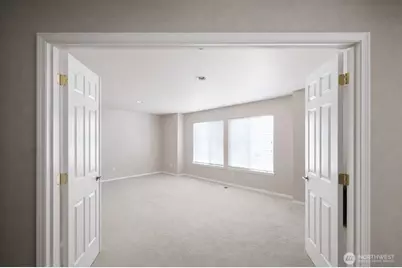 6107 Olive Avenue SE, Auburn, WA 98092 - Photo 13