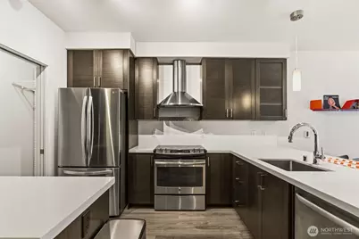 1760 NW 56th St #322, Seattle, WA 98107 - Photo 5
