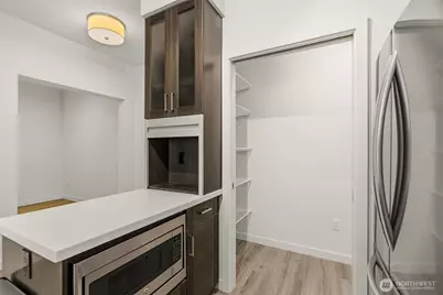 1760 NW 56th St #322, Seattle, WA 98107 - Photo 7