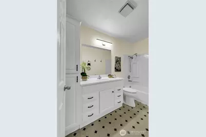 11643 100th Avenue NE #B-3, Kirkland, WA 98034 - Photo 15