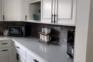 1810 S 261st Pl, Des Moines, WA 98198 - Photo 11