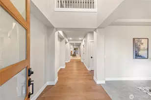 4585 167th Ln SE, Bellevue, WA 98006 - Photo 9