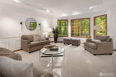 2048 213th Avenue NE, Sammamish, WA 88074 - Photo 7