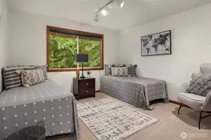 2048 213th Ave NE, Sammamish, WA 98074 - Photo 15