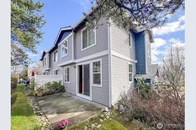 7005 Holly Park Drive S, Seattle, WA 98118 - Photo 35