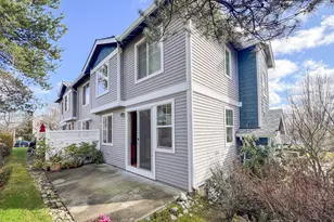 7005 Holly Park Dr S, Seattle, WA 98118 - Photo 35